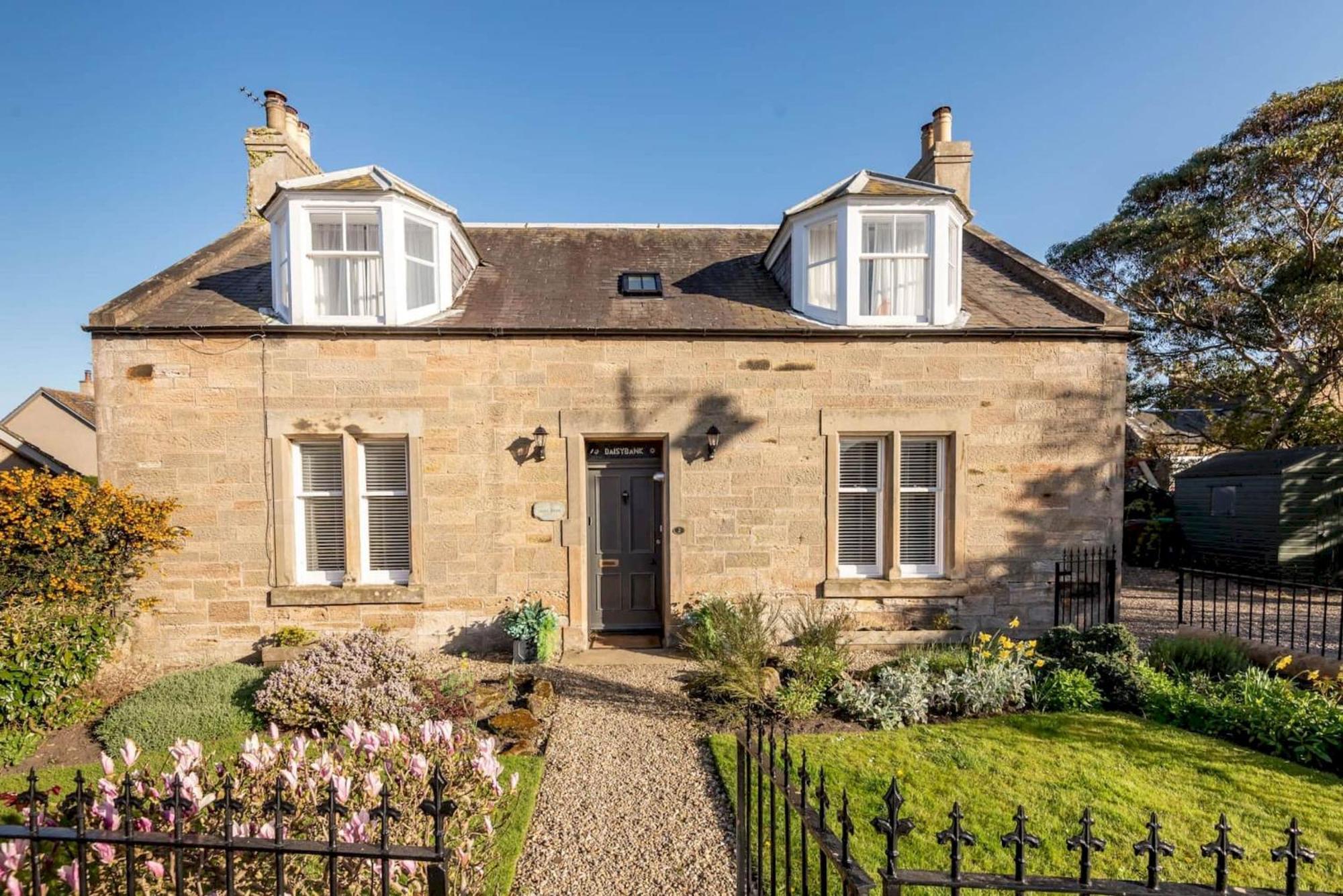 Daisybank -